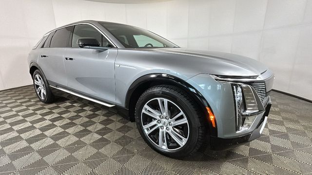 Used 2024 Cadillac LYRIQ Tech with VIN 1GYKPMRK2RZ108154 for sale in Cuyahoga Falls, OH