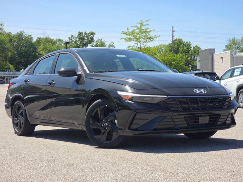 New 2026 Hyundai Elantra SEL Sport Premium Sedan