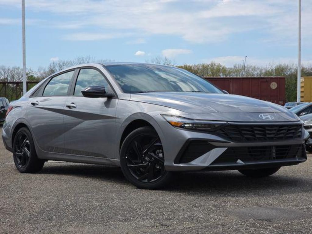 New 2026 Hyundai Elantra Hybrid SEL Sport Sedan
