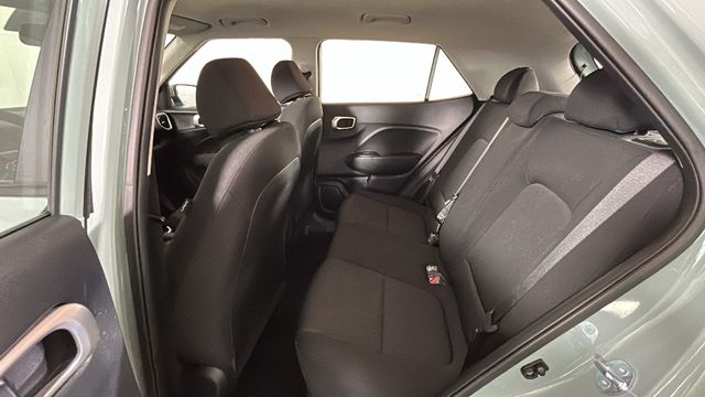 2026 Hyundai Venue SE - Photo 25