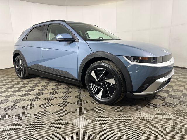 Used 2025 Hyundai IONIQ 5 SEL with VIN 7YAKNDDC8SY017910 for sale in Cuyahoga Falls, OH