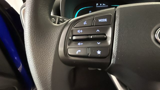2025 Hyundai Venue SE - Photo 15