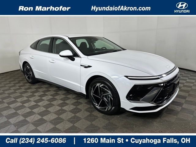 2026 Hyundai Sonata SEL AWD's photo