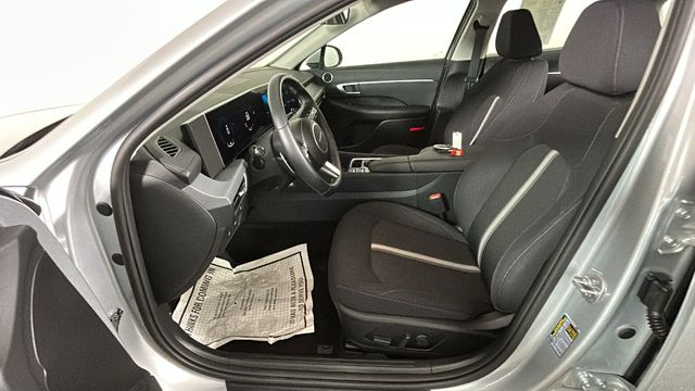 2026 Hyundai Sonata SEL - Photo 11