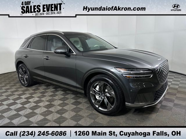 2024 GENESIS GV70 Advanced's photo