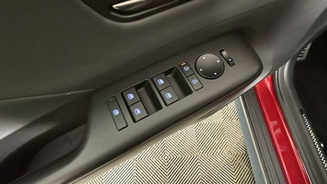 2025 Hyundai Kona N Line - Photo 11