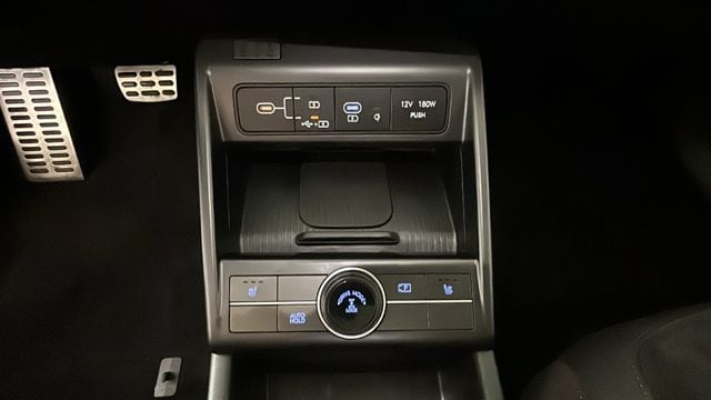 2025 Hyundai Kona N Line - Photo 23