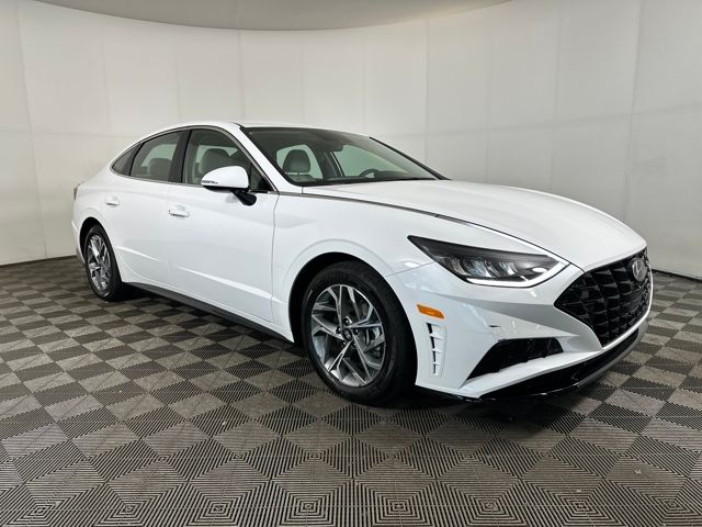 2023 Hyundai Sonata SEL photo 2