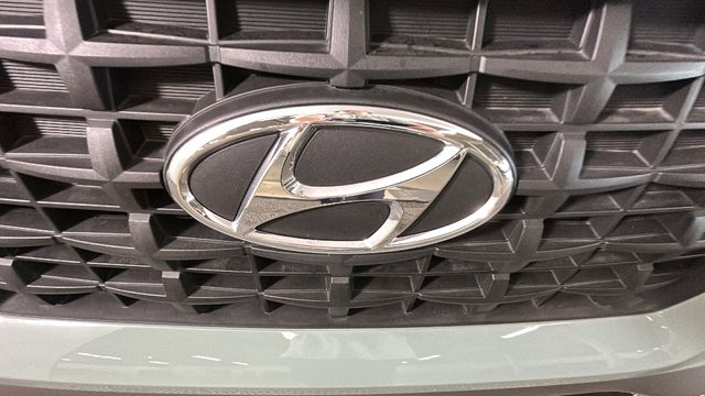 2026 Hyundai Venue SE - Photo 8