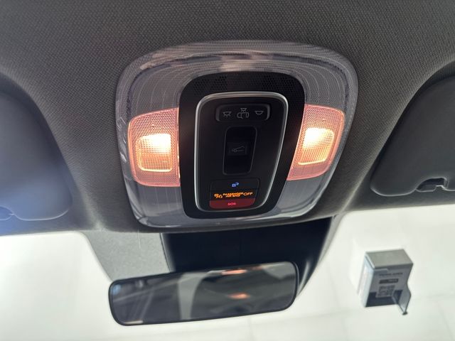 2025 Hyundai Elantra SEL - Photo 24