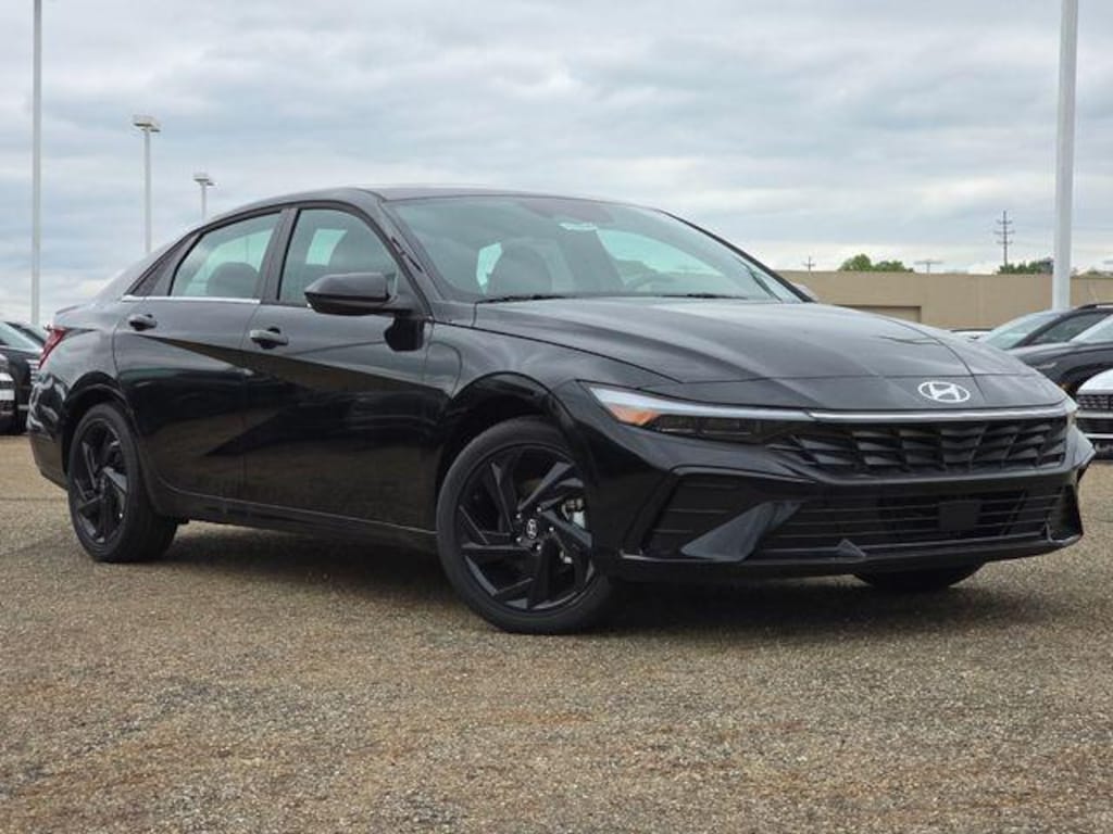New 2026 Hyundai Elantra SEL Sport Premium Sedan
