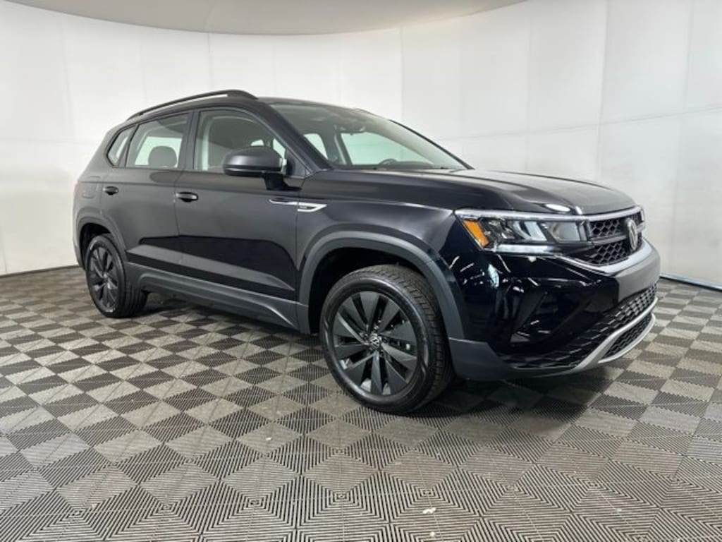 Used 2024 Volkswagen Taos 1.5T S SUV