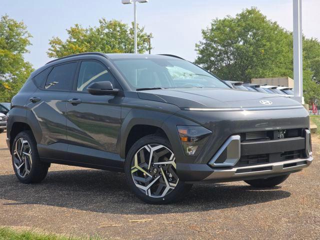 2026 Hyundai Kona SEL photo 2