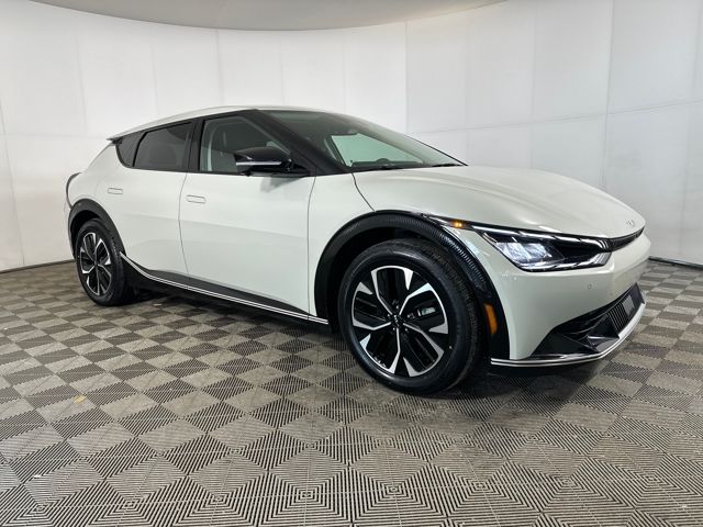 Used 2023 Kia EV6 Wind with VIN KNDC3DLC8P5123852 for sale in Cuyahoga Falls, OH