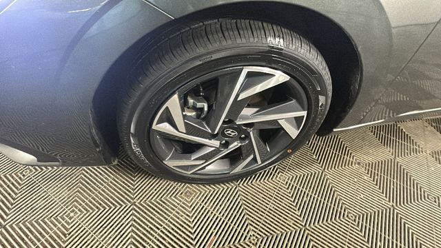 2025 Hyundai Elantra Blue - Photo 10