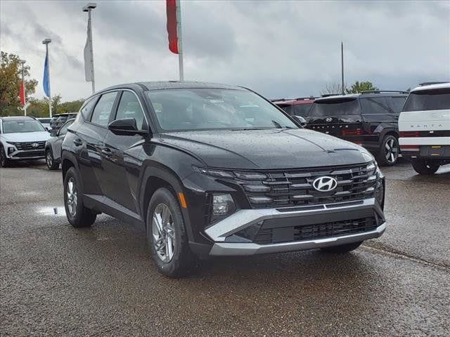 Certified 2025 Hyundai Tucson SE with VIN 3KMJA3DE9SE002362 for sale in Cuyahoga Falls, OH