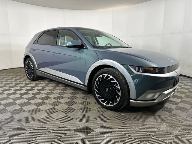 Used 2023 Hyundai IONIQ 5 Limited with VIN KM8KRDAF7PU208724 for sale in Cuyahoga Falls, OH