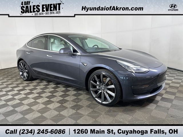 2018 Tesla Model 3 Long Range Dual Motor's photo