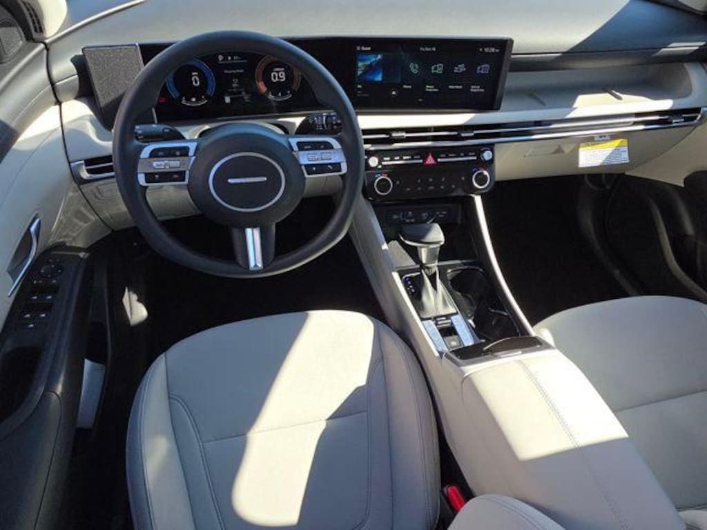 New 2026 Hyundai Tucson SEL AWD SUV