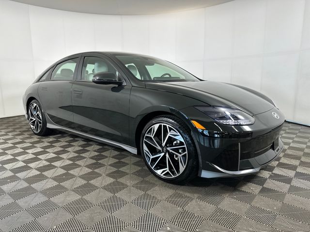 Used 2023 Hyundai IONIQ 6 SEL with VIN KMHM34AC6PA038518 for sale in Cuyahoga Falls, OH