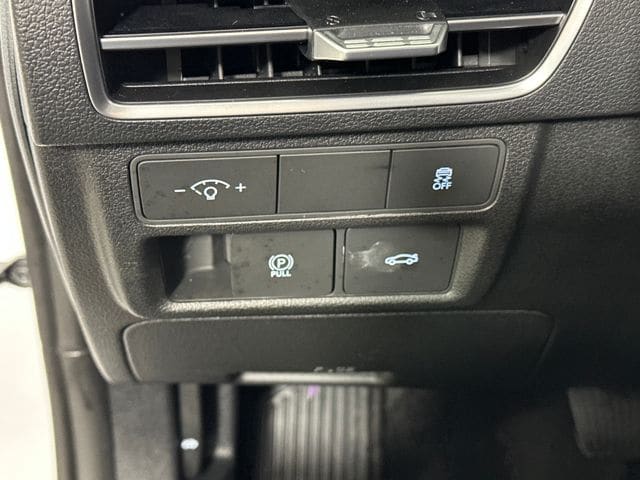 2026 Hyundai Sonata SEL - Photo 18