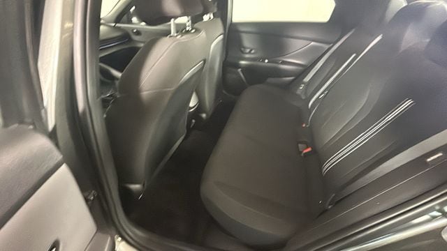 2025 Hyundai Elantra Blue - Photo 27