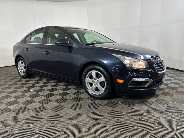 Used 2016 Chevrolet Cruze Limited 1LT with VIN 1G1PE5SB4G7192769 for sale in Cuyahoga Falls, OH