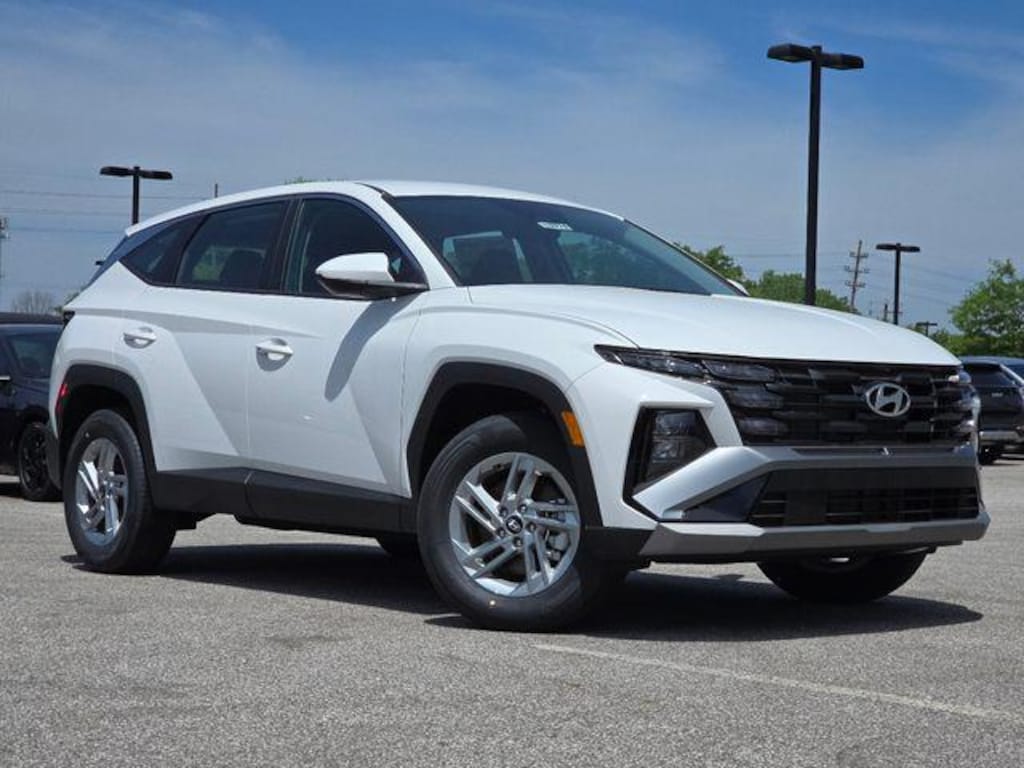 New 2026 Hyundai Tucson SE AWD SUV
