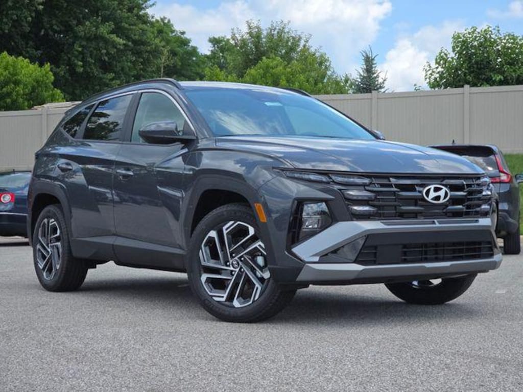 New 2026 Hyundai Tucson SEL Plus AWD SUV