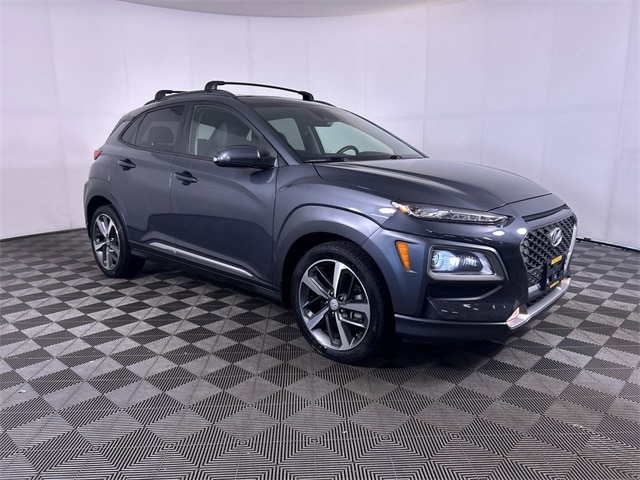 Used 2021 Hyundai Kona Limited with VIN KM8K3CA57MU688889 for sale in Cuyahoga Falls, OH