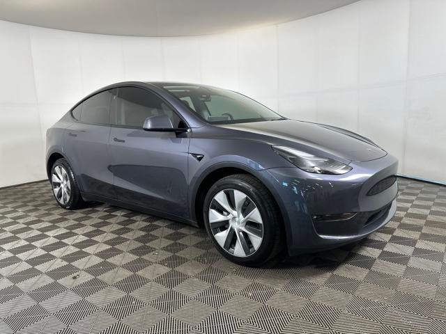 Used 2023 Tesla Model Y Long Range with VIN 7SAYGDEE4PF805606 for sale in Northfield, Minnesota