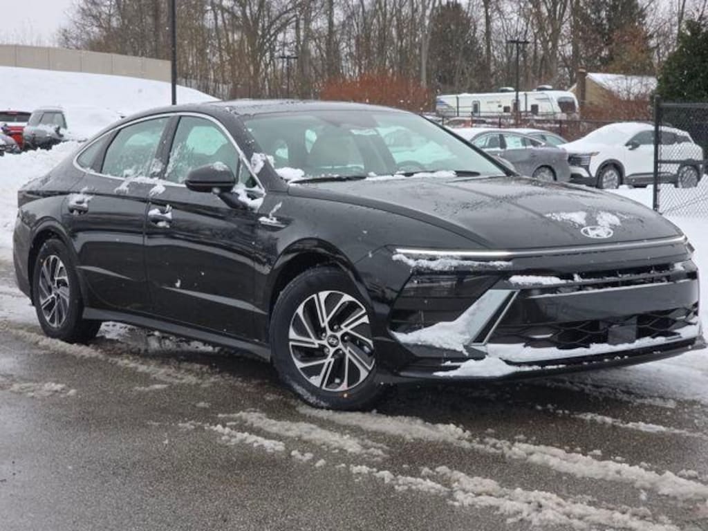 New 2026 Hyundai Sonata Hybrid Blue Sedan