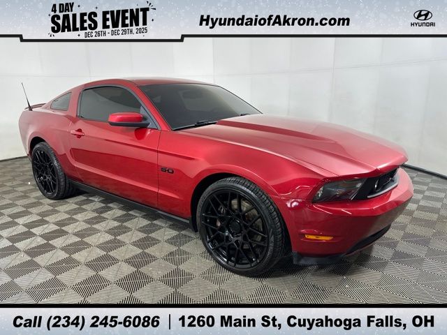 2012 Ford Mustang GT Premium's photo