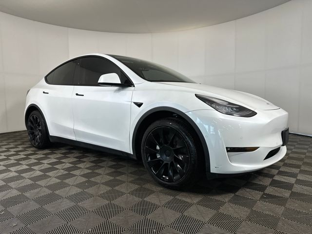 Used 2021 Tesla Model Y Standard Range with VIN 5YJYGDED9MF103698 for sale in North Canton, OH