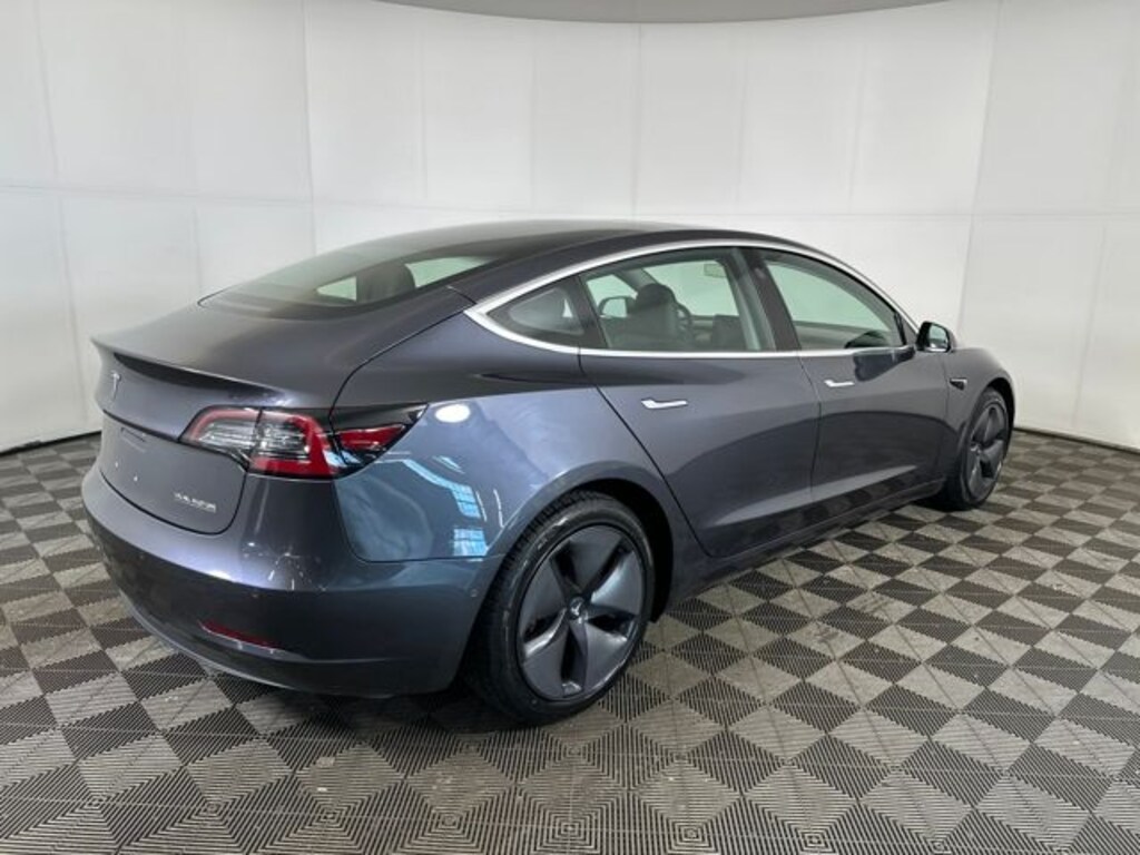 Used 2018 Tesla Model 3 Long Range Sedan