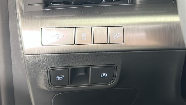 2025 Hyundai Kona Limited - Photo 20