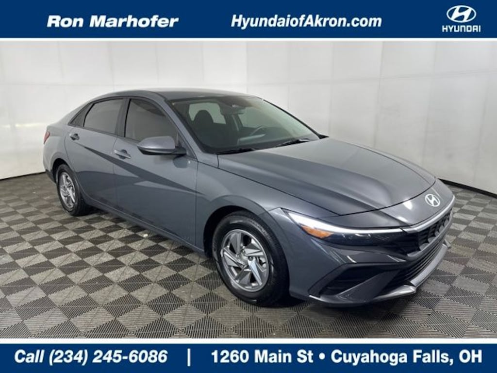 Used 2024 Hyundai Elantra SE Sedan