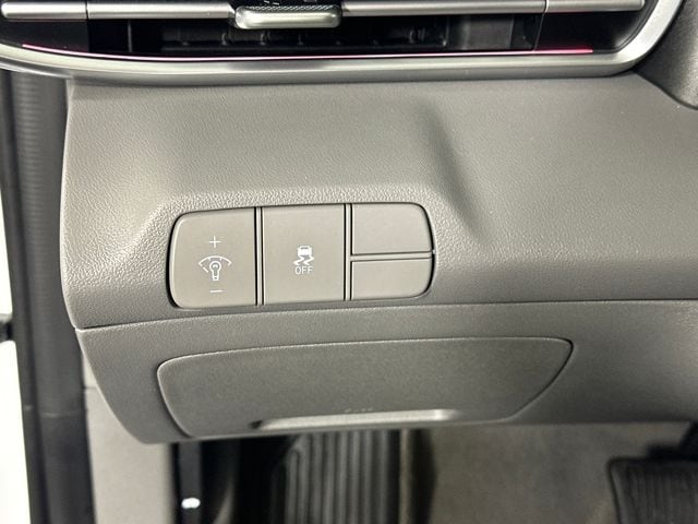 2025 Hyundai Elantra SEL - Photo 19