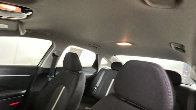 2026 Hyundai Sonata SEL - Photo 12