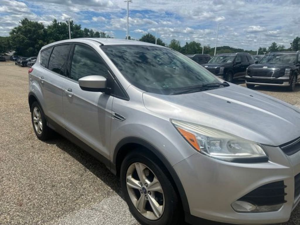 Used 2014 Ford Escape SE SUV