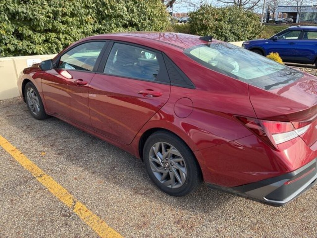 Certified 2024 Hyundai Elantra SEL Sedan