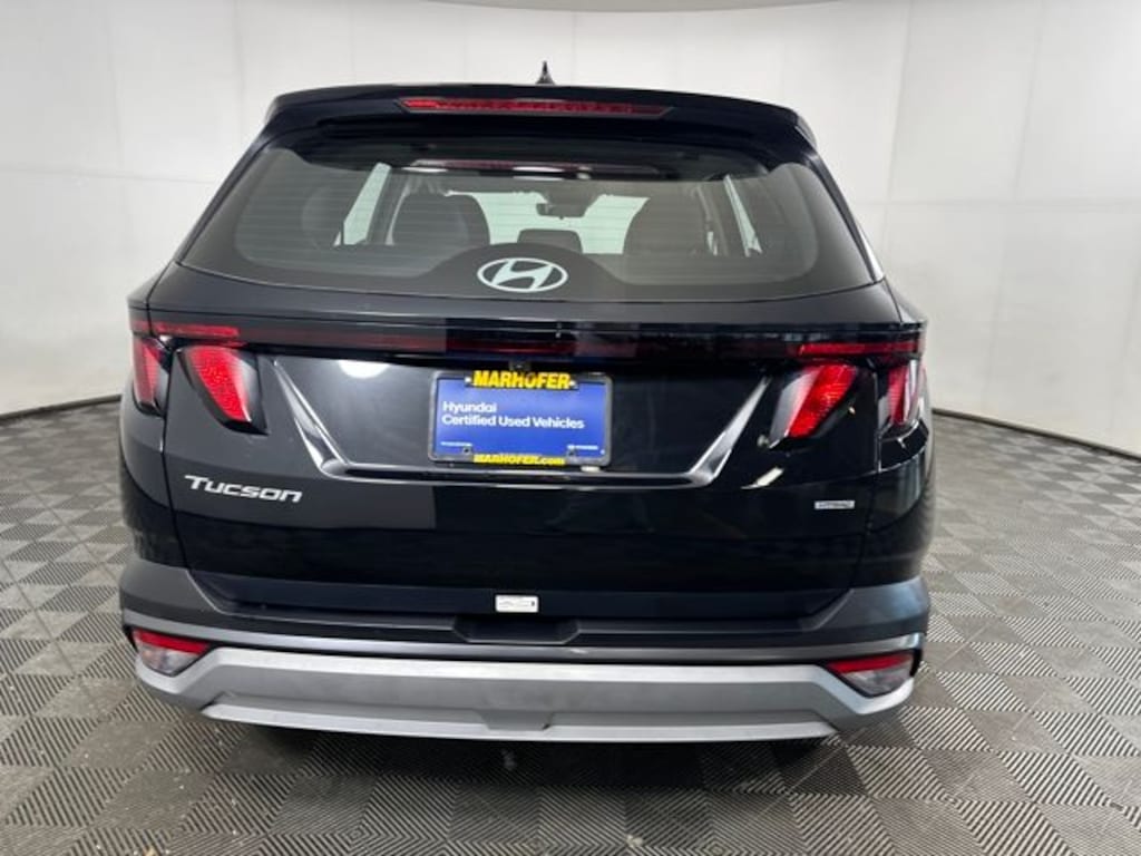 Certified 2025 Hyundai Tucson SE SUV