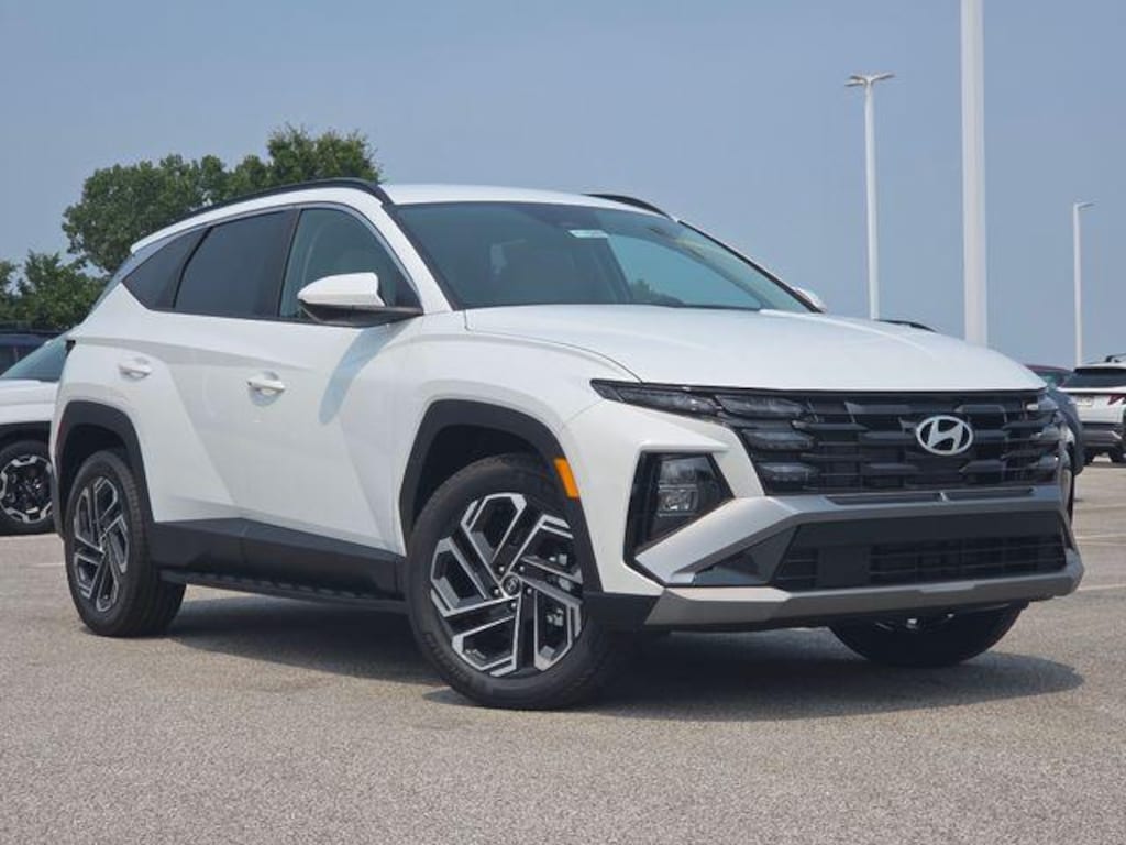 New 2026 Hyundai Tucson SEL Plus SUV