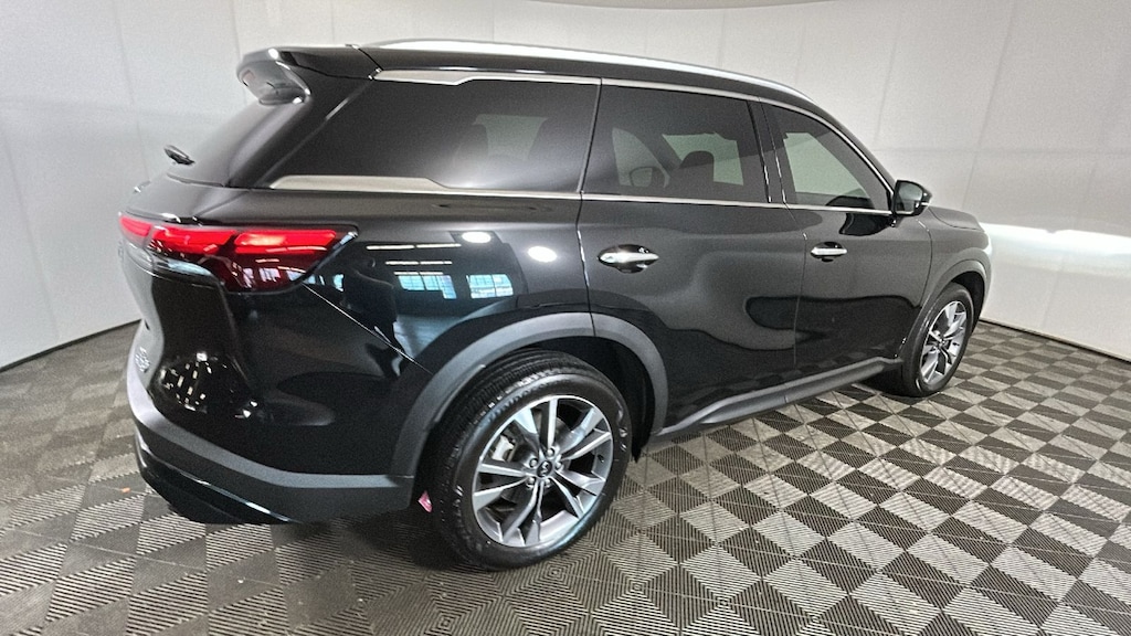 Used 2024 INFINITI QX60 Luxe SUV