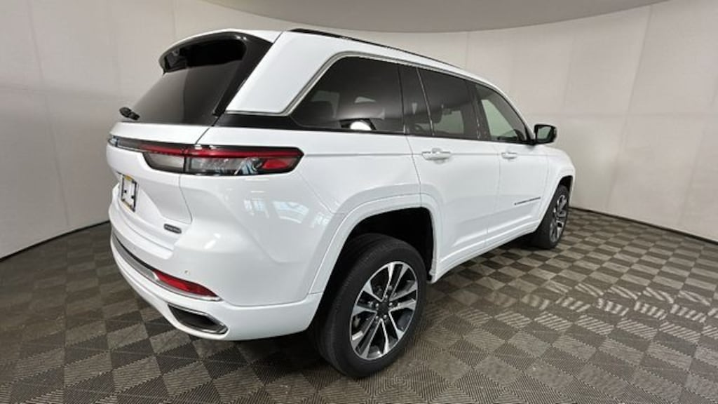 Used 2023 Jeep Grand Cherokee 4xe Overland 4xe SUV