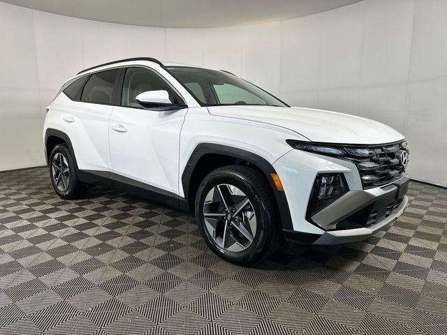 2025 Hyundai Tucson SEL photo 2