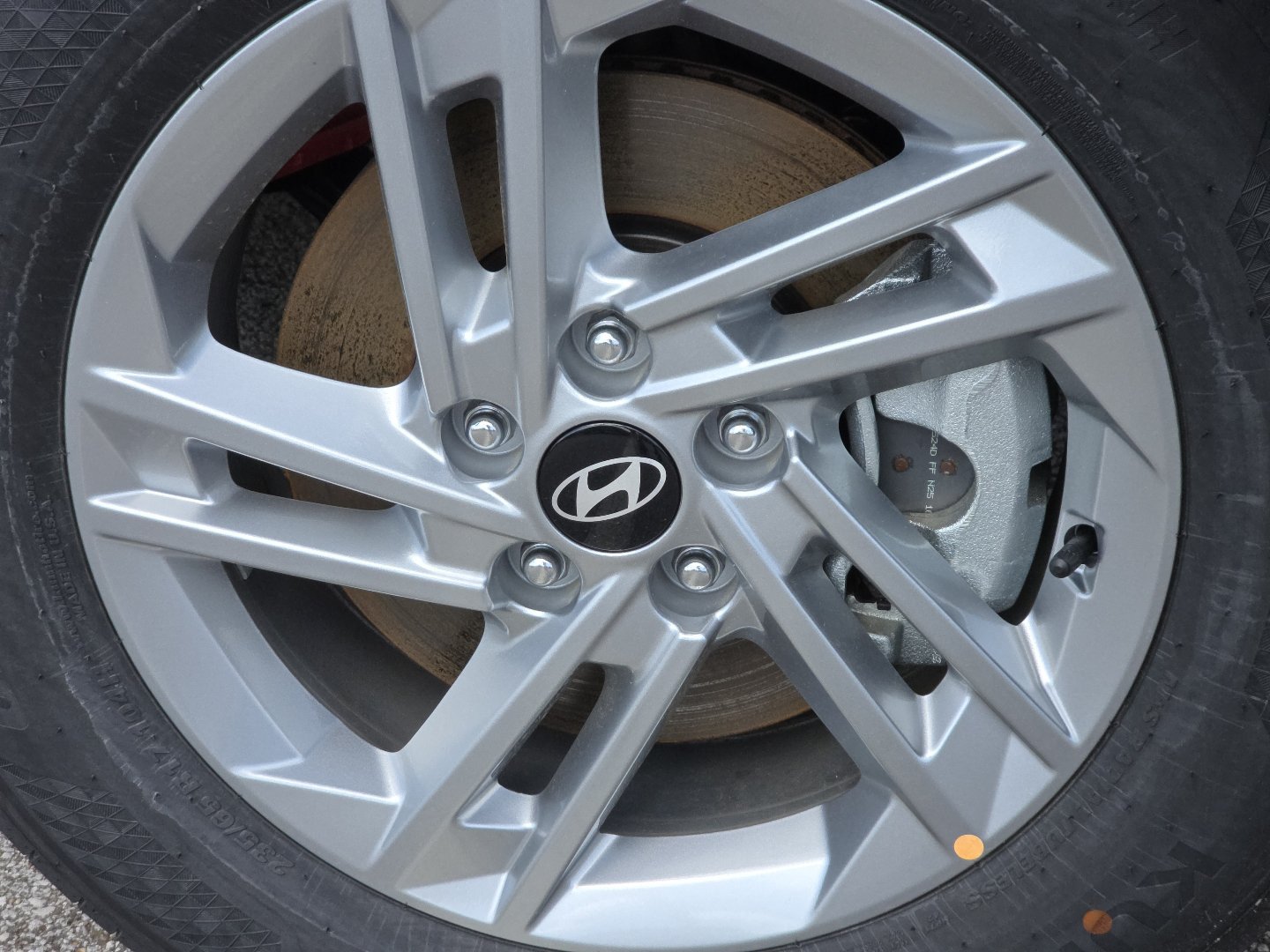 2026 Hyundai Tucson SE - Photo 11