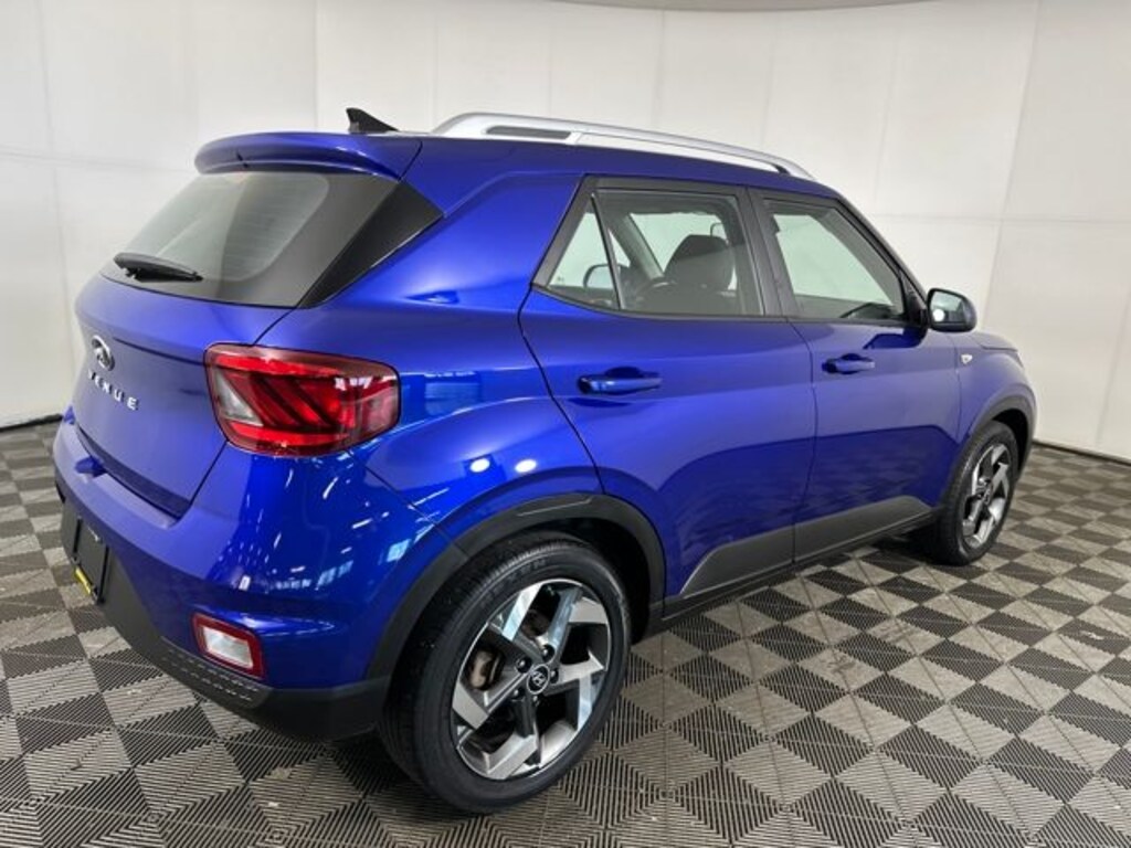 Certified 2022 Hyundai Venue SEL SUV