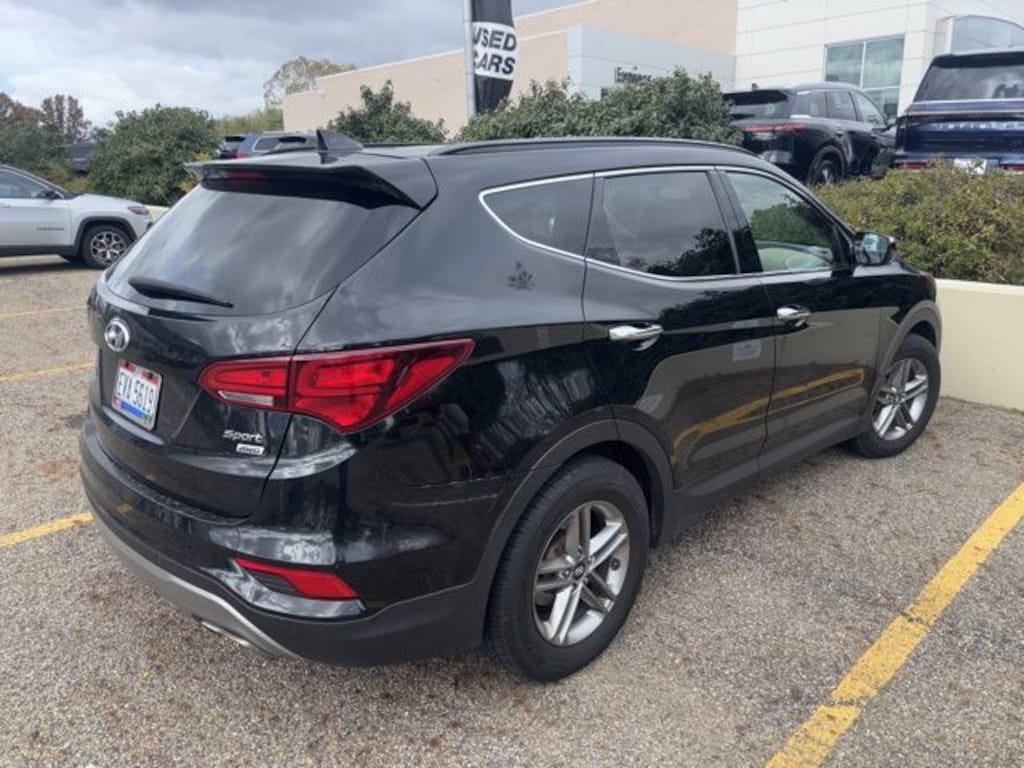 Used 2017 Hyundai Santa Fe Sport 2.4 Base SUV