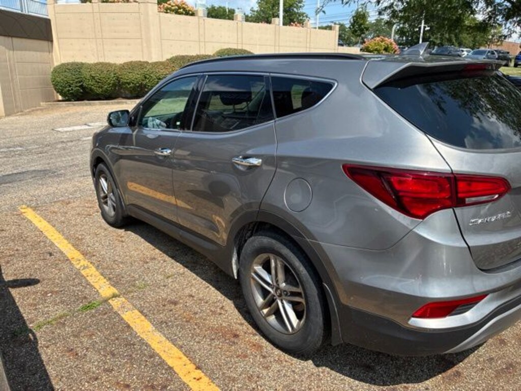 Used 2018 Hyundai Santa Fe Sport 2.4 Base SUV